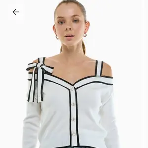 Sky Strapy Cardigan W/Bow