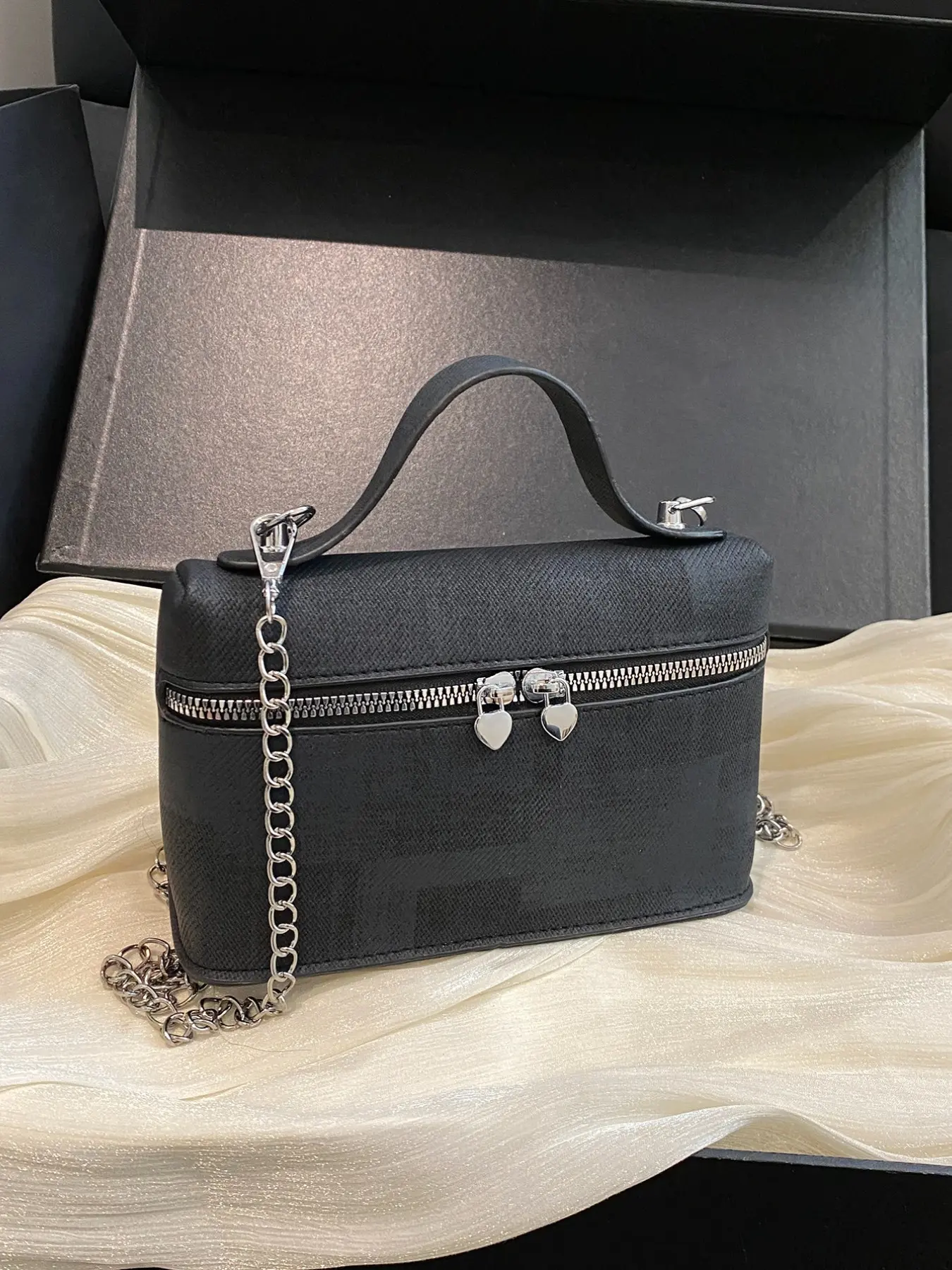 Women's Fashion Trendy Handbag, Simple Casual Commute Everyday Crossbody Bag, Elegant PU Material, Argyle Pattern, All Seasons Use