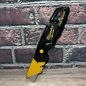 Gold/Black Milwaukee Fastback