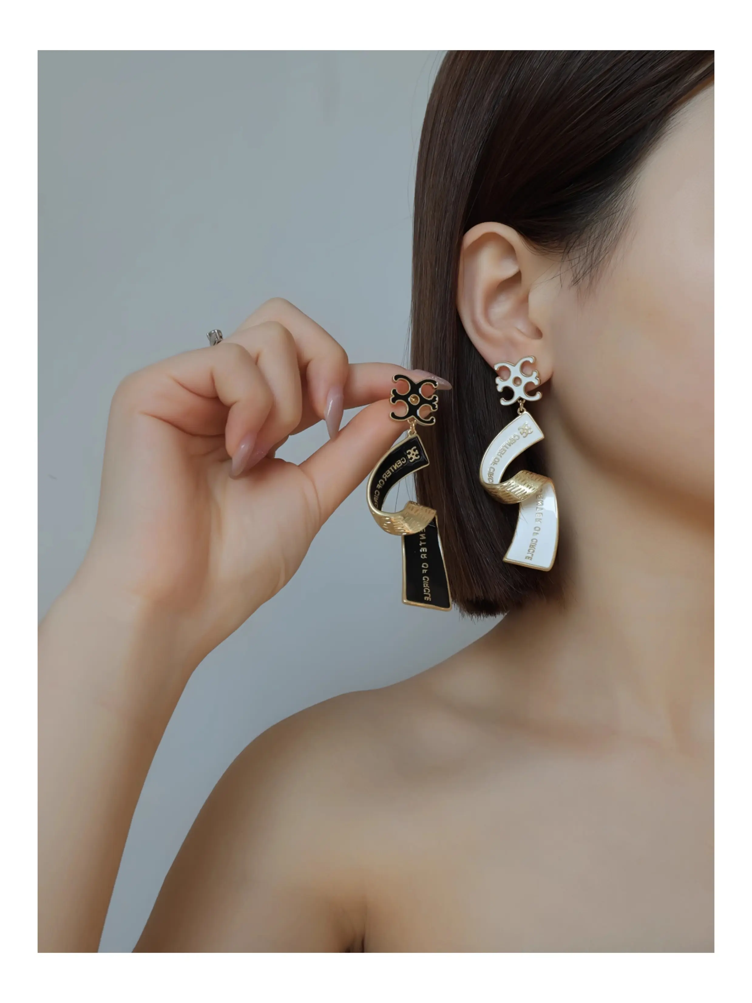 Autumn Winter Enamel Letter Earrings for Women, Unique High-End Face-Shaping Long Dangle Earrings, Elegant Ear Jewelry