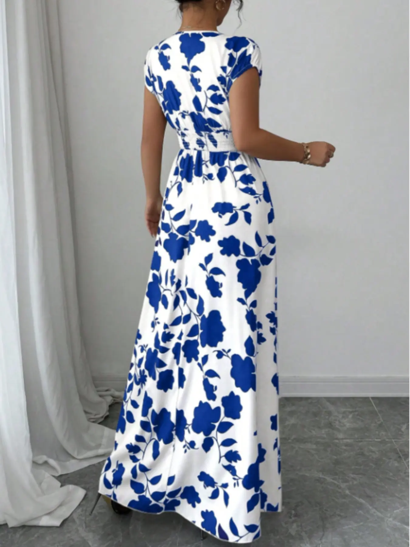 Elegant Women's Summer Dress, Womenswear, V Neck Fitted A-Line Batwing Sleeve, Floral Print, Leaf, Casual Fashion Style, Perfect for Daily Wear & Special Occasions, Casual Chic Dress - TikTok Shop Elegant Women's Summer Dress, Womenswear, V Neck Fitted A-Line Batwing Sleeve, Floral Print, Leaf, Casual Fashion Style, Perfect for Daily Wear & Special Occasions, Casual Chic Dress - TikTok Shop