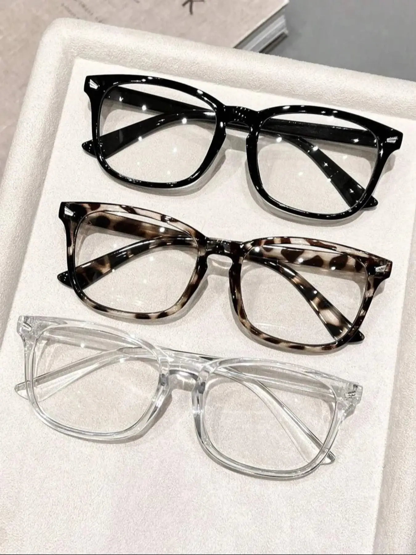 Women's Simple Small Wing Stud Transparent, Stylish Square Frames, Modern Fresh Design, Suitable for Daily Commute Office Home Watching TV Playing Phone, Fashionable Frames Glasses, Casual Stylish Glasses