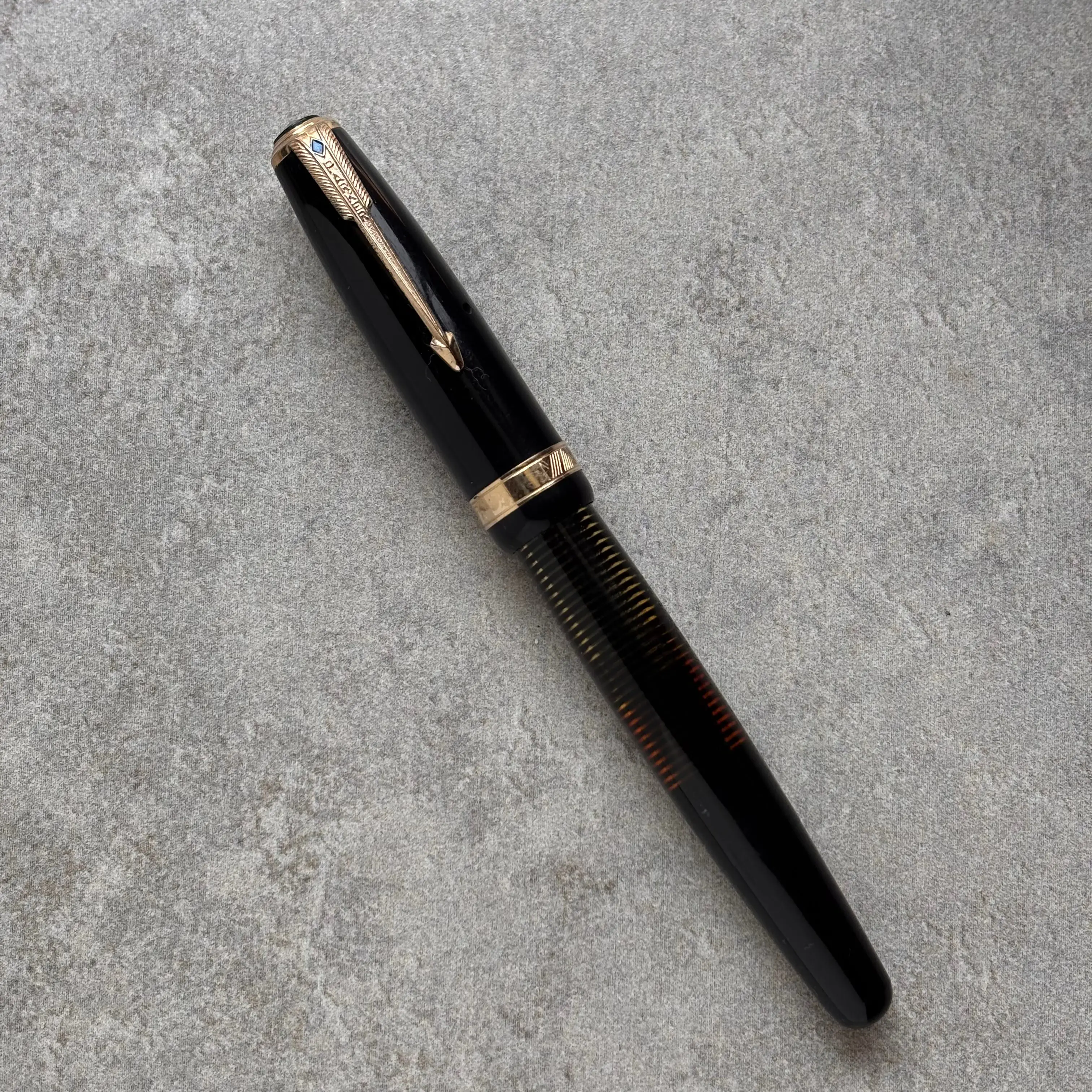 Parker Vacuumatic, Fine 14K Parker Nib, Black