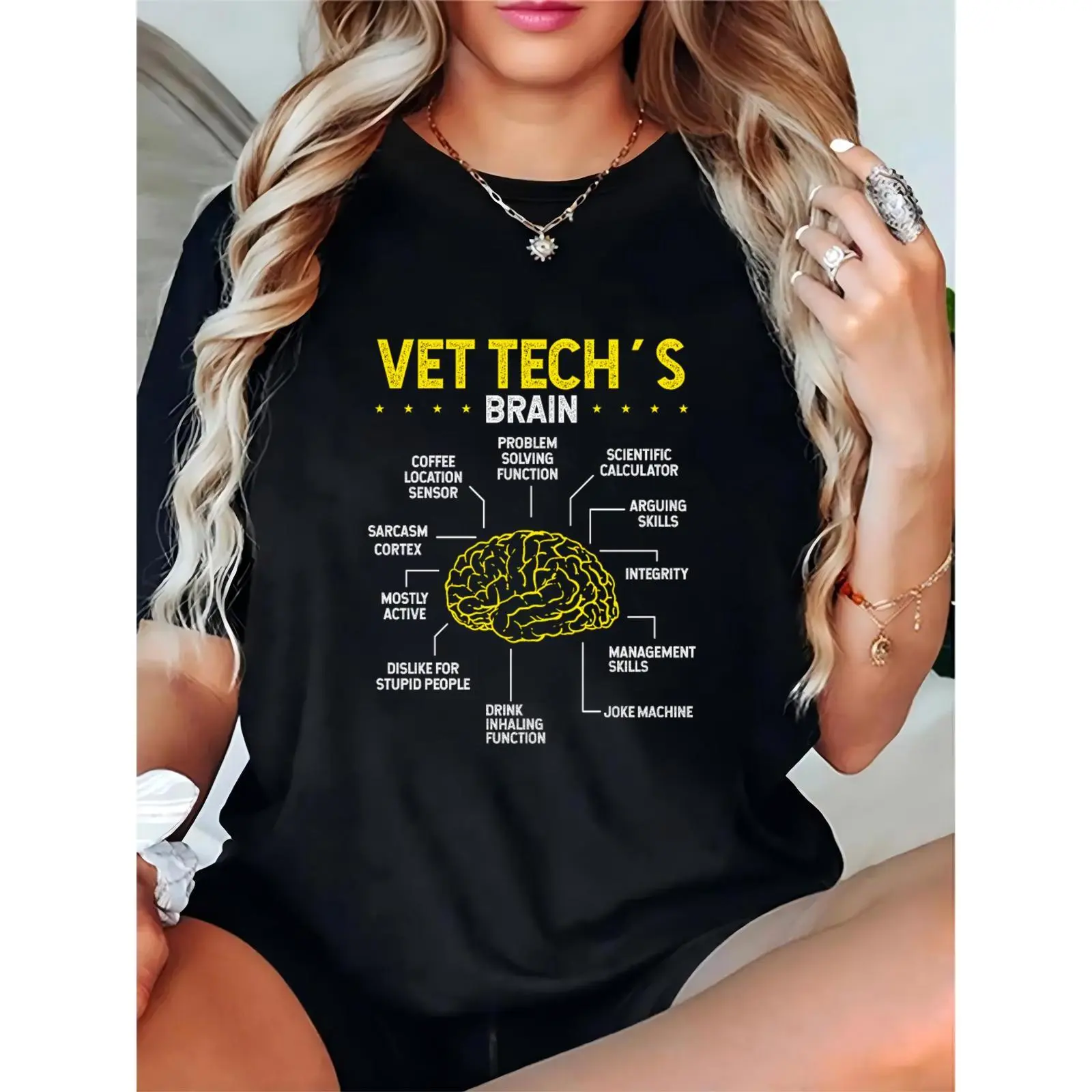Women's Vet Tech Brain Diagram T-Shirt – Funny Veterinary Technician Graphic Tee, Casual Workwear & Gift for Vet Techs