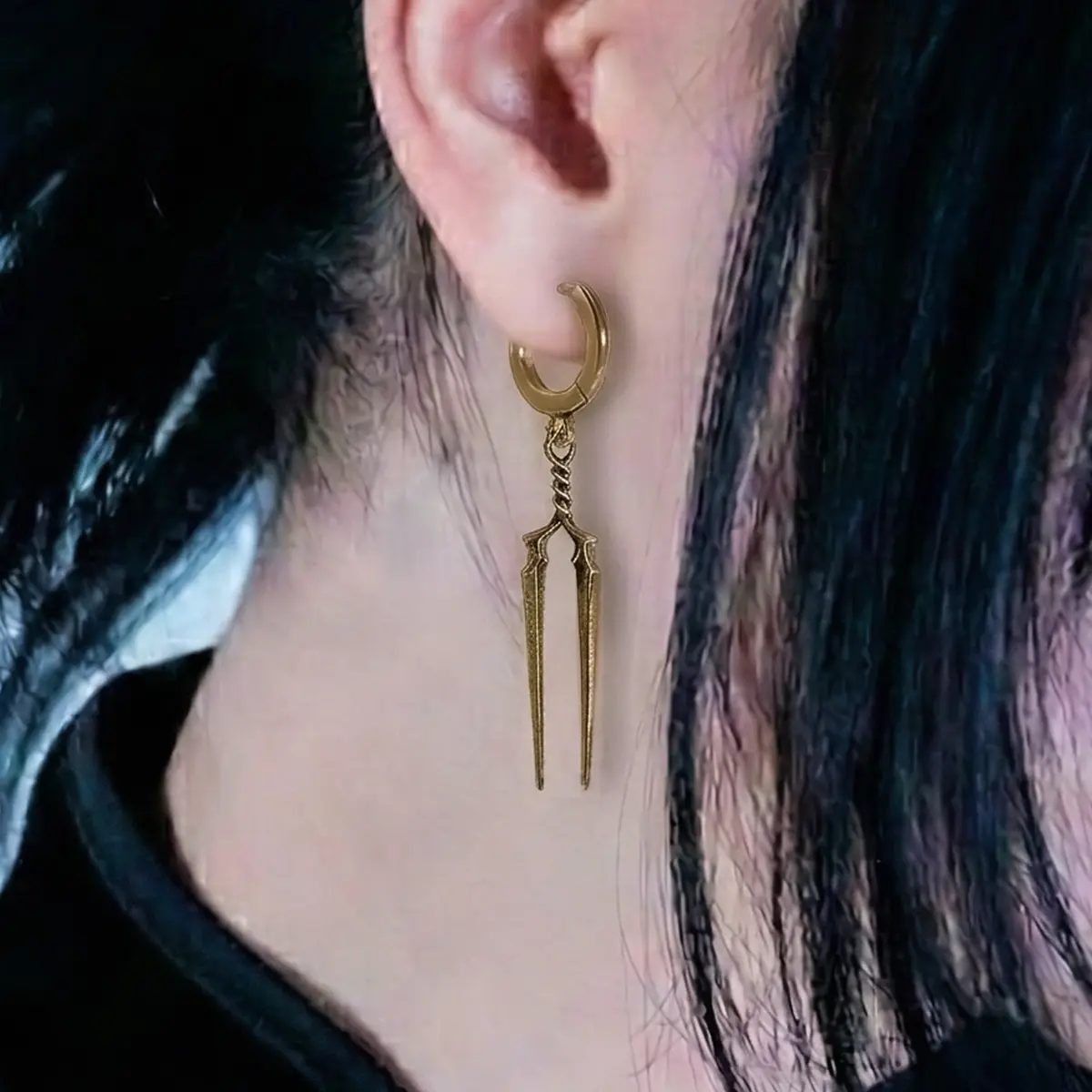 925 Sterling Silver Post LONGINUS TWIN SPEAR EARRINGS, Gothic Earrings for Women, Spear Earrings, Statement Jewelry, Alternative Jewelry, Punk Style Earrings, Edgy Fashion Accessories, Dark Feminine Jewelry, Fantasy Inspired Earrings