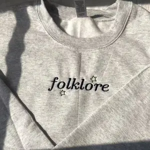 Folklore Embroidered Sweatshirt - Cozy Fall Winter Grey/Green/Blue Pullover - Soft, Fit