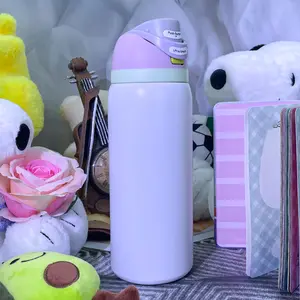 Ow-(Milk candy white) 32oz/945ml large-capacity bicycle water bottle,proof sports water cup, suitable for outdoor camping, mountaineering, gym, cycling and travel