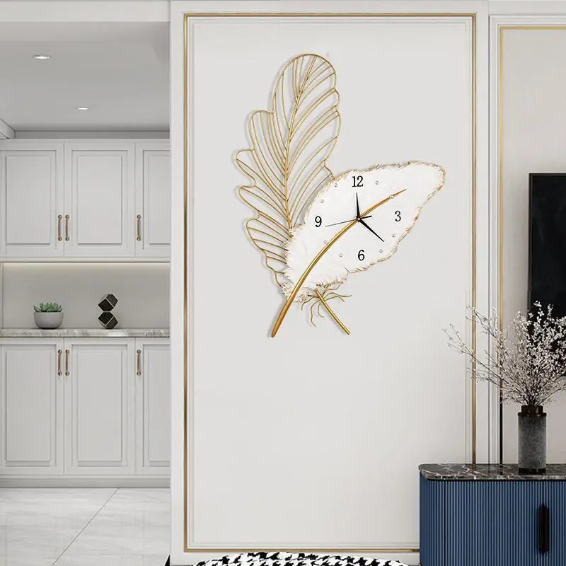 CNCEST Modern Irregular Metal Feather-Shaped Large-Format Oversized Clock Wall Clock - 30.71in, Quiet Silent Sweep Movement, Battery-Powered Home Decor for Living Room, Holiday Gift, Large-Format Wall Clocks, Clock Wall Clocks