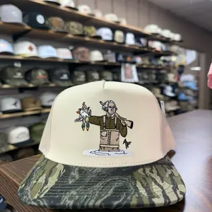 The George Trucker Hat - Khaki/Mossy Oak