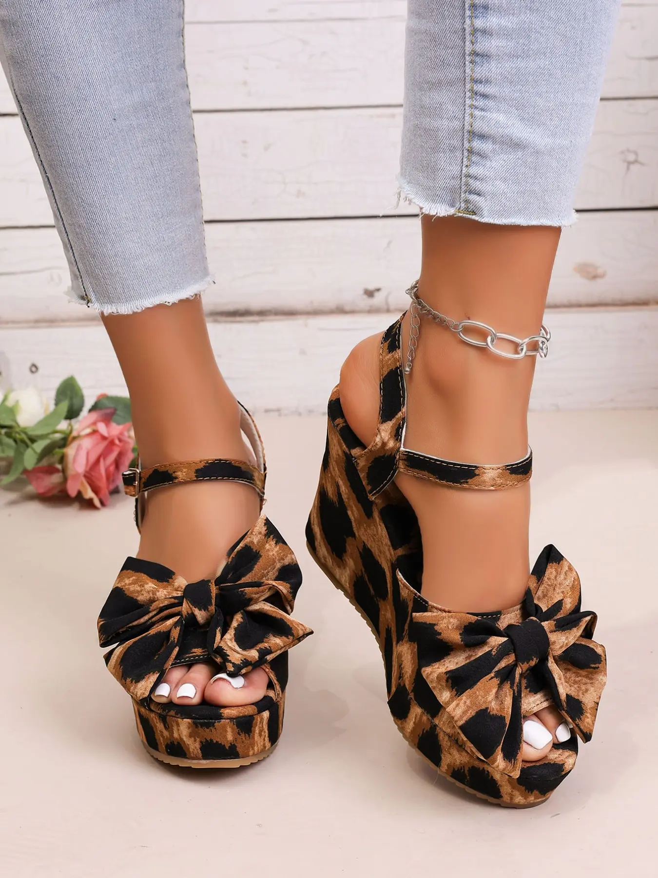 Women's Leopard Print Bow Platform Wedge Thick Wedge Sole Chunky Heel High Heels Wedge Heeled Sandals Ladies Heels, Comfortable Open Toe Footwear Summer Thick Bottom Shoes for Beach Vacation Daily Wear