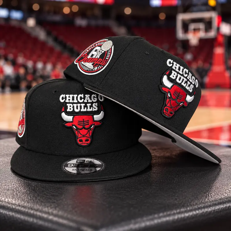 Chicago Bulls Black 6-Time Champions Snapback – Embroidered Team Logo, Classic Flat Brim
