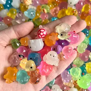 Creative Glowing Mini Resin Animal Decorations, Includes Glow-In-The-Dark Duck, Perfect for Fairy Garden and Aquarium Decoration