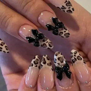 24pcs Leopard Print French 3D Butterfly Rhinestone False Nails, Reusable Long Almond Nails, Y2K Style Nail Art Design for Parties and Daily Use