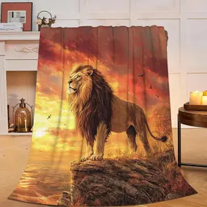 Lion Blanket Soft Cozy Lion Fleece Throw Blanket Warm Lightweight Animal Flannel Plush Bedding Stuff Decor Blankets Gifts for Lover Girls Boys Kids Women Adults Bed Travel