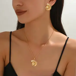 3-Piece Conch Jewelry Set - Stainless Steel Necklace & Earrings for Everyday & Occasion Wear