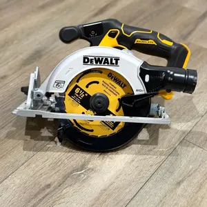DEWALT 20V MAX Cordless Brushless 6-1/2 in. Sidewinder Style Circular Saw (Tool Only)