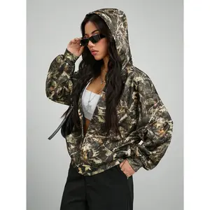 Women's hooded slim fit sports shirt with full body print, casual and fashionable street wear, comfortable and fashionable, very suitable for outdoor activitiesRAIMENTRY