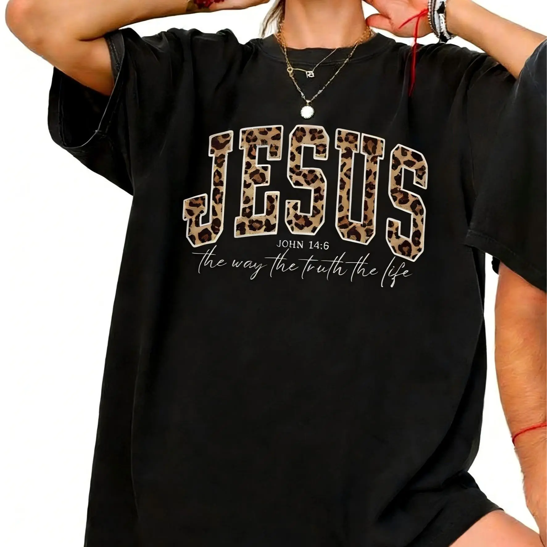 Women's Graphic T-Shirt with Cheetah Print Cross, Casual Christian Faith Apparel with Round Neck, A Comfortable Everyday Wardrobe Staples, Tshirt, Thanksgiving, Easter