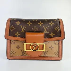 Pre-owned Louis Vuitton 422 Dauphine Mini Shoulder Bag