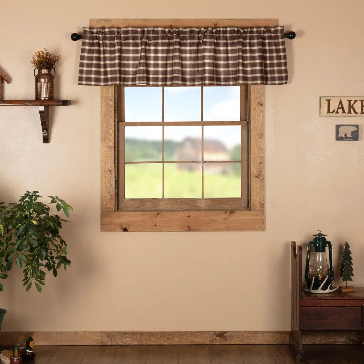 Rockford Valance
