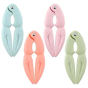 4Pcs Crab Crackers and Tools Multicolored Crab Leg Crackers Tool Efficient Lobster Crackers Portable Seafood Crackers and Tools Crab Legs Utensils Crab Claw Crackers Crab Tools for Eating