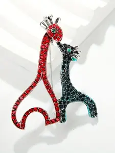 Unique Design Giraffe Brooch Clip Alloy Sparkling Rhinestone Animal Pin for Women, Versatile Clothing Accessory, Stylish Jewelry for Daily Wear