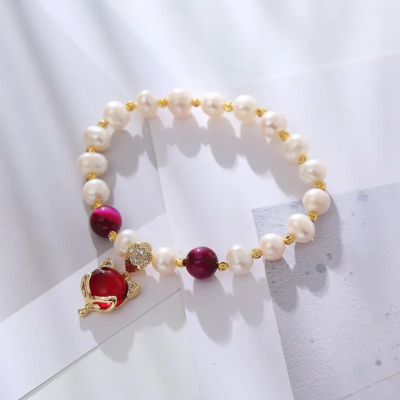 Natural Freshwater Pearl Bracelet Fox Design Fashionable Red Christmas Gift Daily Wear