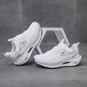 Men's and women's fashion sports shoes, with anti-slip soles, shock absorption and rebound performance, wear-resistant and durable, suitable for men and girls to wear for daily leisure and sports.