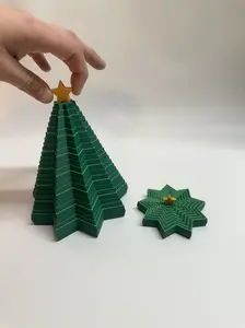 Christmas Tree Fidget Ornament - Green & Gold 3D Printed Star Design for Stress Relief & Holiday Decor