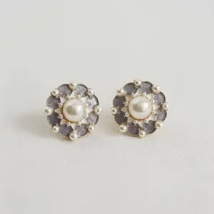 Elegant Vintage Baroque Pearl Earrings *