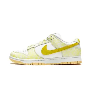 DUNK LOW WMNS "Yellow Strike" DM9467 700