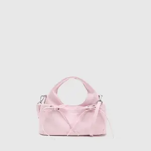 URBAN REVIVO 2026 Summer Bow Detail Handle Crossbody Bag, Bow-Knotted, Chain-Accented, Contemporary Fabric Women's Handbag, Bow-Knotted Women's Handbags, Chain-Accented Women's Handbags