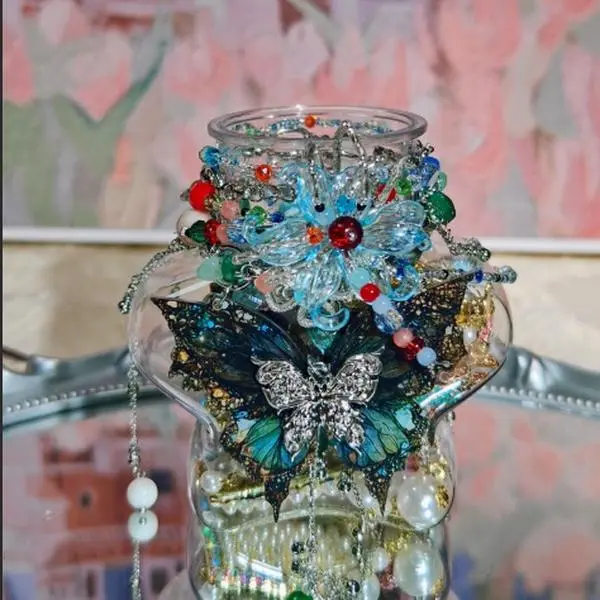 25-Piece Modern Metal Jewelry Set for Women, Wildflower Wishes Themed Collection in a Decorative Jewelry Holder Canister with Lid, Display for Influencers, Jar, Thematic Coordination
