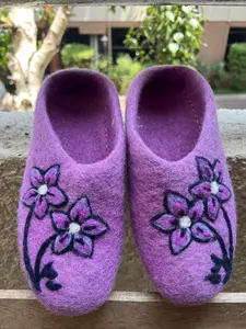 Beautiful Comfy Felted Wool Slippers Felted shoes | Handmade Felt Indoor Slippers 100% Wool