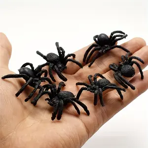5pcs Flexible Plastic Simulation Spiders, Joke Prank, Halloween Gifts, Realistic Spider Design, Perfect for Party Decor & Fun Games