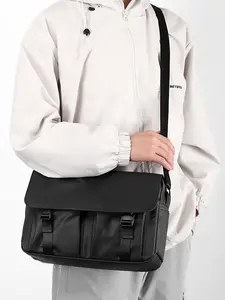 Men's Casual Plain Zipper Crossbody Bag, Large Capacity Sports Fitness Bag, Trendy All-match Messenger Bag for Daily Used