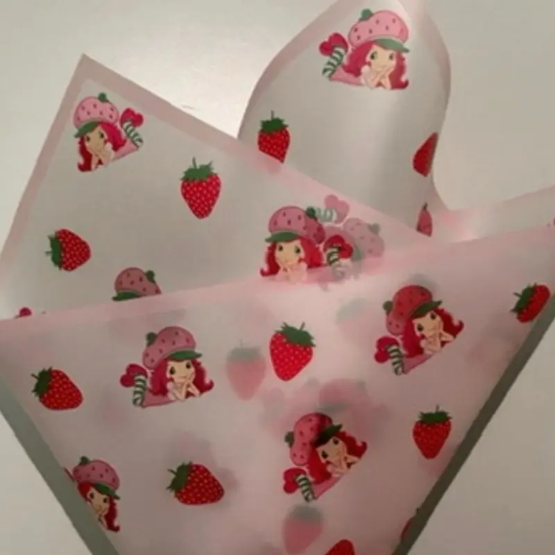 20 sheets Strawberry shortcake wrapping paper 20 sheets Strawberry shortcake wrapping paper