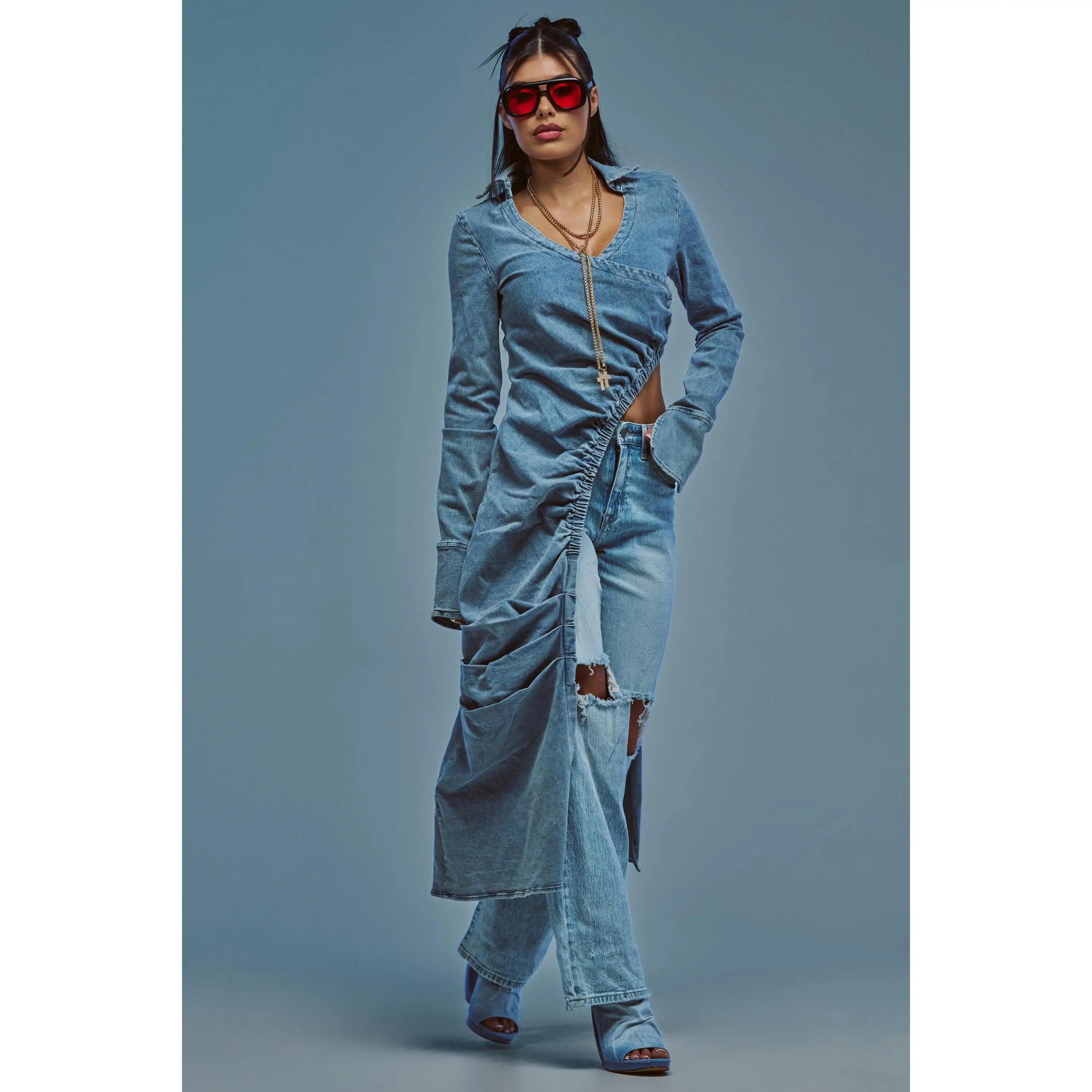 GET MY CLOSE UP LONG DENIM BLOUSE