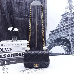 Pre-owned leather Crossbody Bags Chanel Classic Flap Mini Black Calfskin Crossbody Bag T ZY0000399232