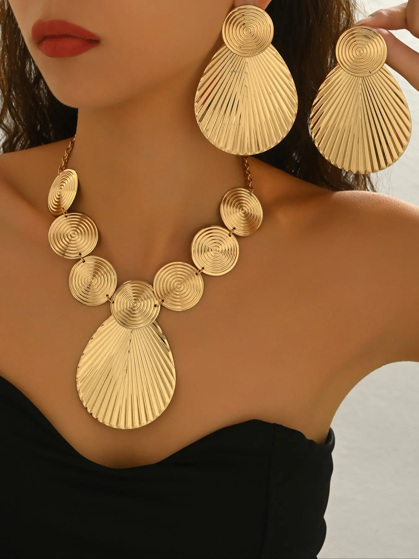 Women's Fashion Jewelry Set, Trendy Jewelry Set, Geometric Water Drop Design Earrings & Necklace, Necklace and Earring Set, Casual Daily Wear Accessory Gift for Women, Jewellery Gift Set, Matching Jewelry Set