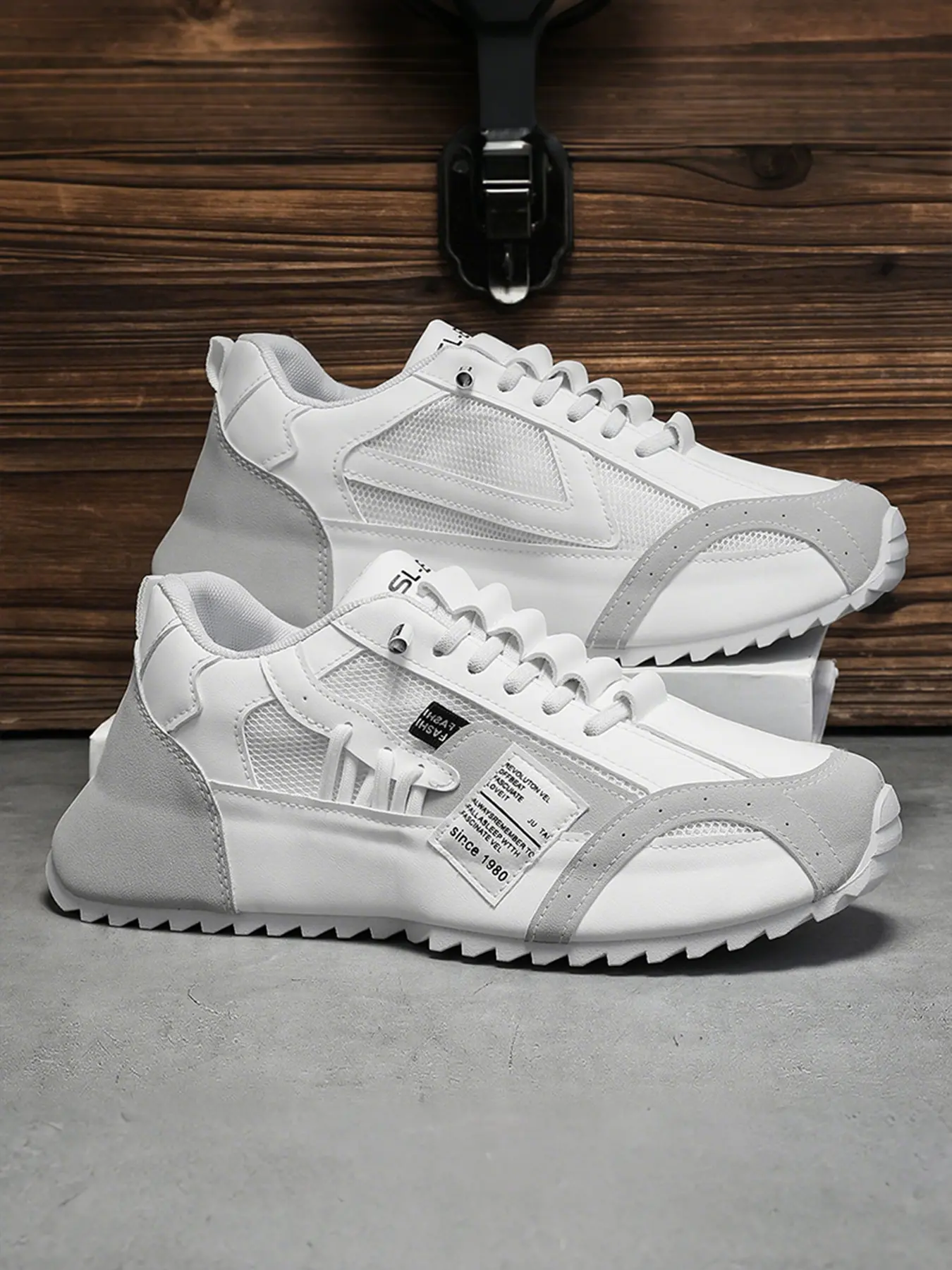 Men's Retro Colorblock Casual Sneakers, Breathable Sporty Low Top Shoes, New Trendy Design, Comfortable Walking Footwear, Athletic Sneakers, Fashionable Sneakers, Lifestyle Sneakers