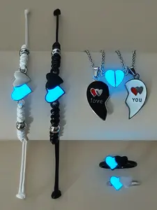 6 Piece Glow-In-The-Dark Heart Necklace Bracelet Ring Set, Cute Fashion Couples Jewelry Set for Valentine's Day, Women's Stylish Accessories