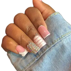 Sweet Peony Press On Nail Set with rhinestones and White Stripes for Stylish Manicures