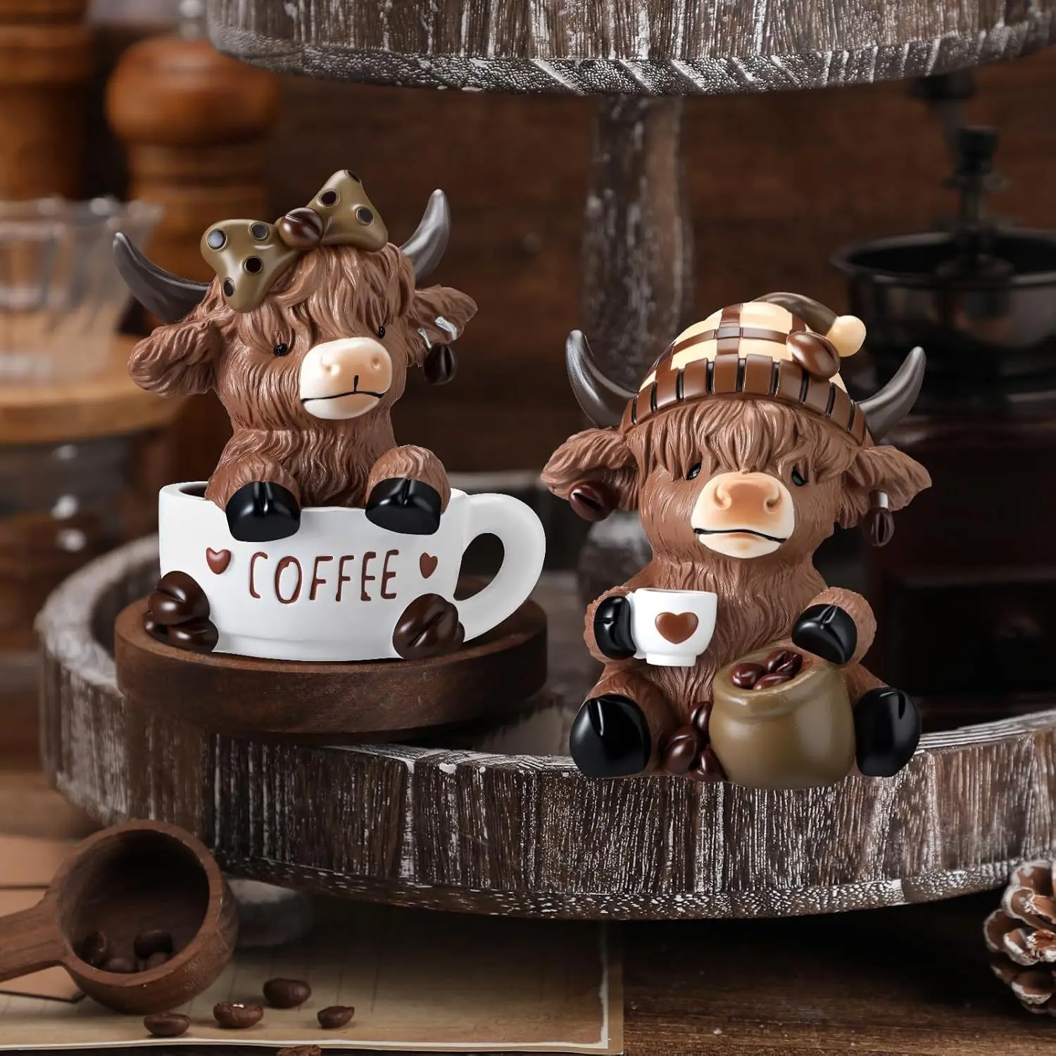 Highland Cow Statue Cow Ornament Decor Figurine Ornaments Coffee Highland Dwarf Scottish Resin Animal Ornaments Calf Lover Christmas Gift Valentine's Day Present Cute Cow Design Animal Decorative Figurines