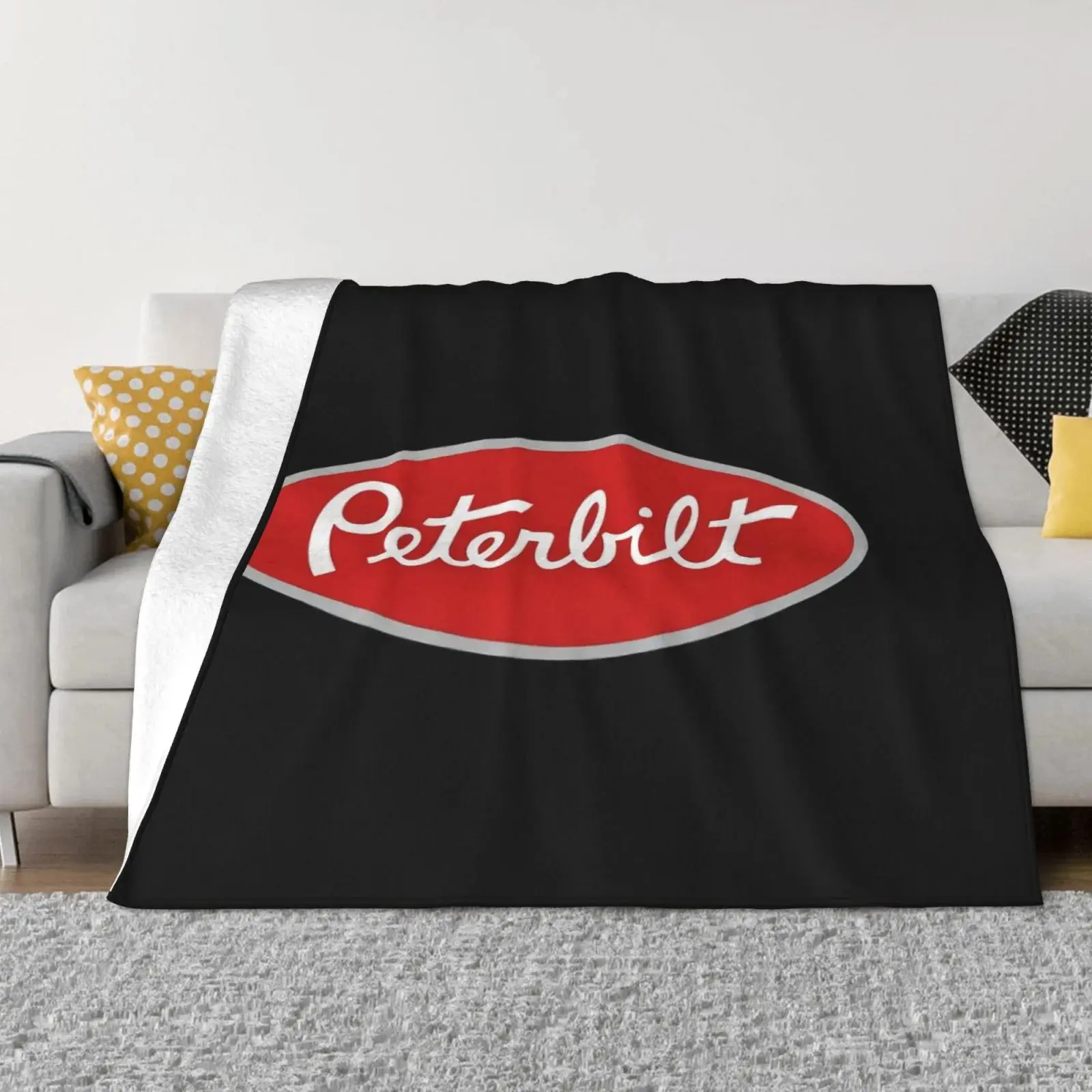 Peterbilt-themed printed flannel blanket, soft and warm, a must-have for sofas, bedrooms, and offices, comfortable bedding.