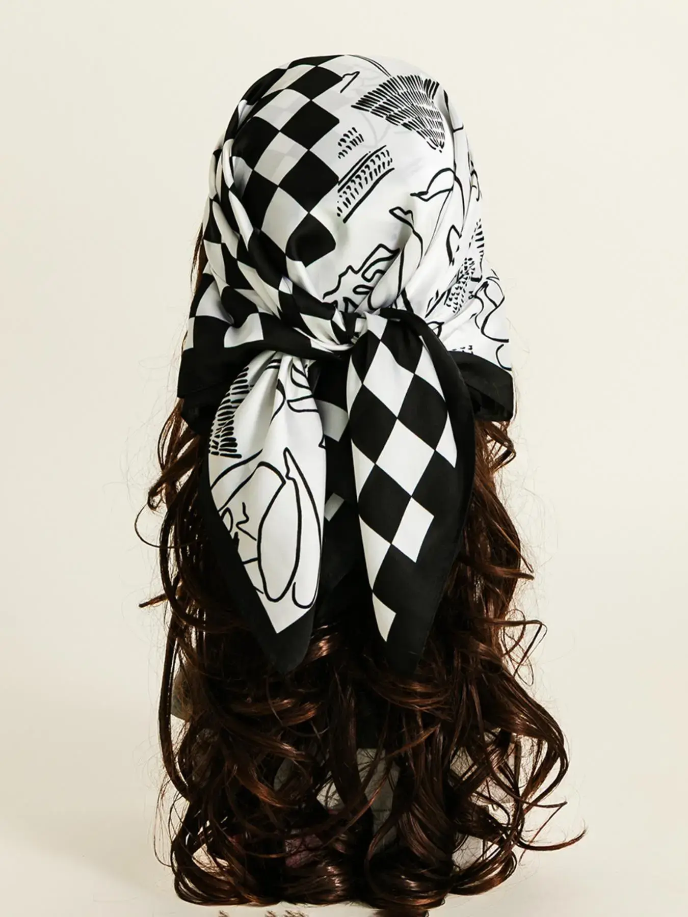 Stylish Chessboard Pattern Colorblock Scarf Wrap, Practical Neck Warmer for Travel & Dates, Fashionable Accessory for Casual Wear