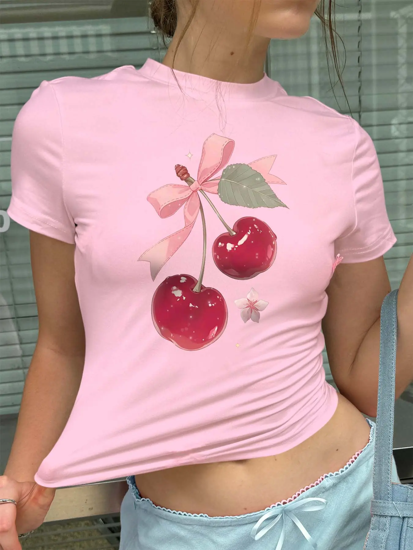 Cute Bow Cherry Short Sleeve Women's Crop Top, Sexy Slim-Fit Summer T-Shirt, Trendy Plant Print Shirt, Fashionable Style