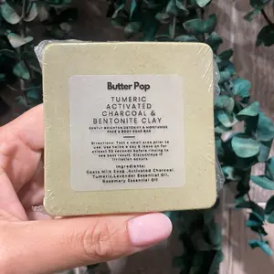 Tumeric, Bentonite Clay & Activated Charcoal Brightening Soap natural skincare