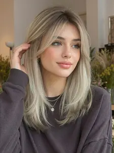 16 Inch Light Layered Straight Wig, Natural Daily Wear, Lightweight Design Suitable for Women, Stylish Hairstyle for Everyday Use, Layered Cut Wig