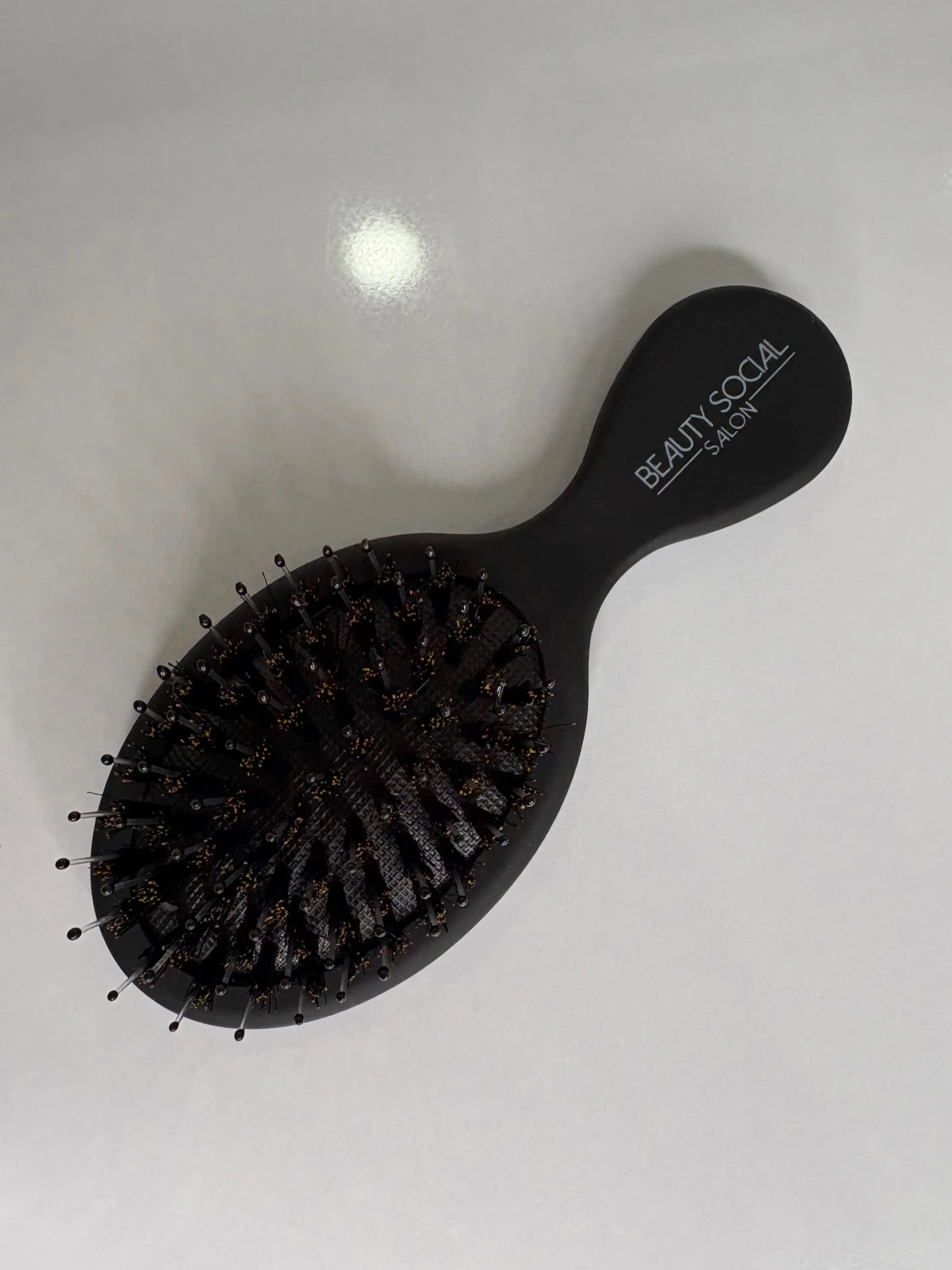 Beauty Social Mini-Styling Hairbrush